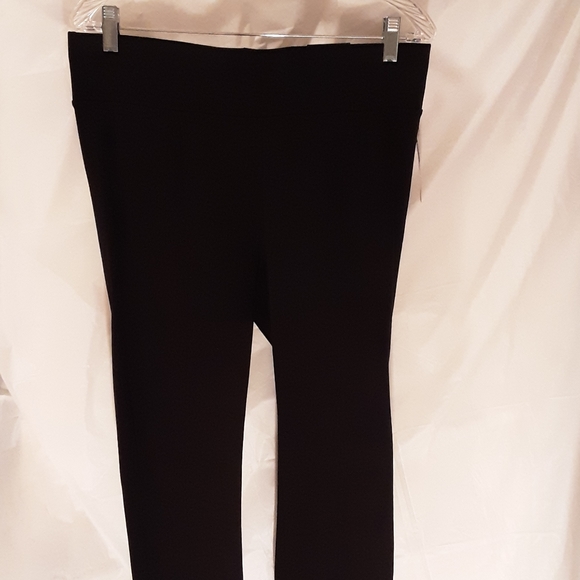 NWT Alfani 1X Deep Black Comfort Waist Legging - Picture 1 of 6